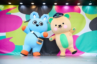 Vh܂tFX2025bVh܂tFXsψlAʎВc@lVhόUl ʐ^P