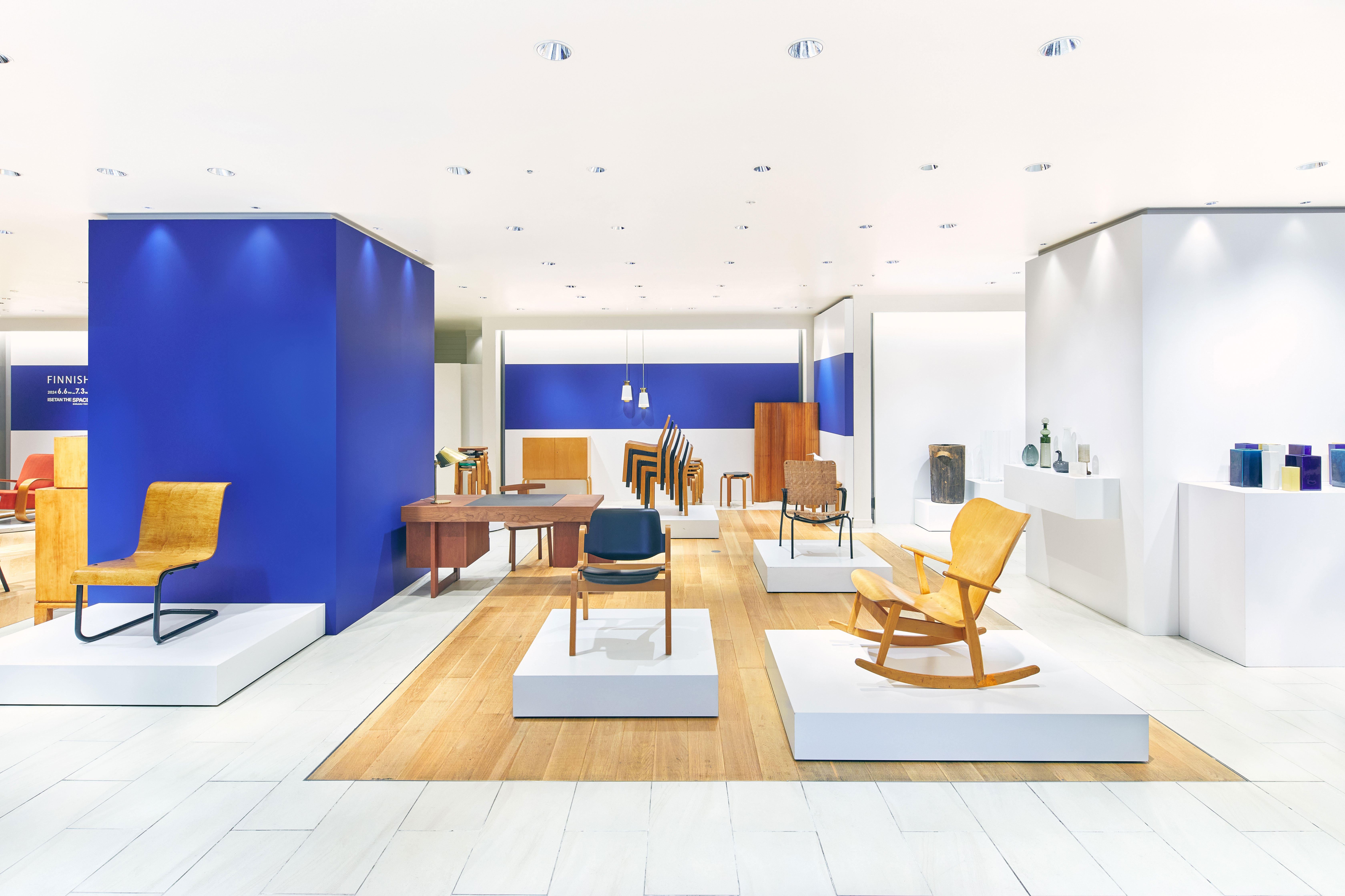 �ɐ��O�V�h�X ISETAN THE SPACE�@�uFINNISH DESIGN�v�v�����[�V������ԎB�e �ʐ^�P