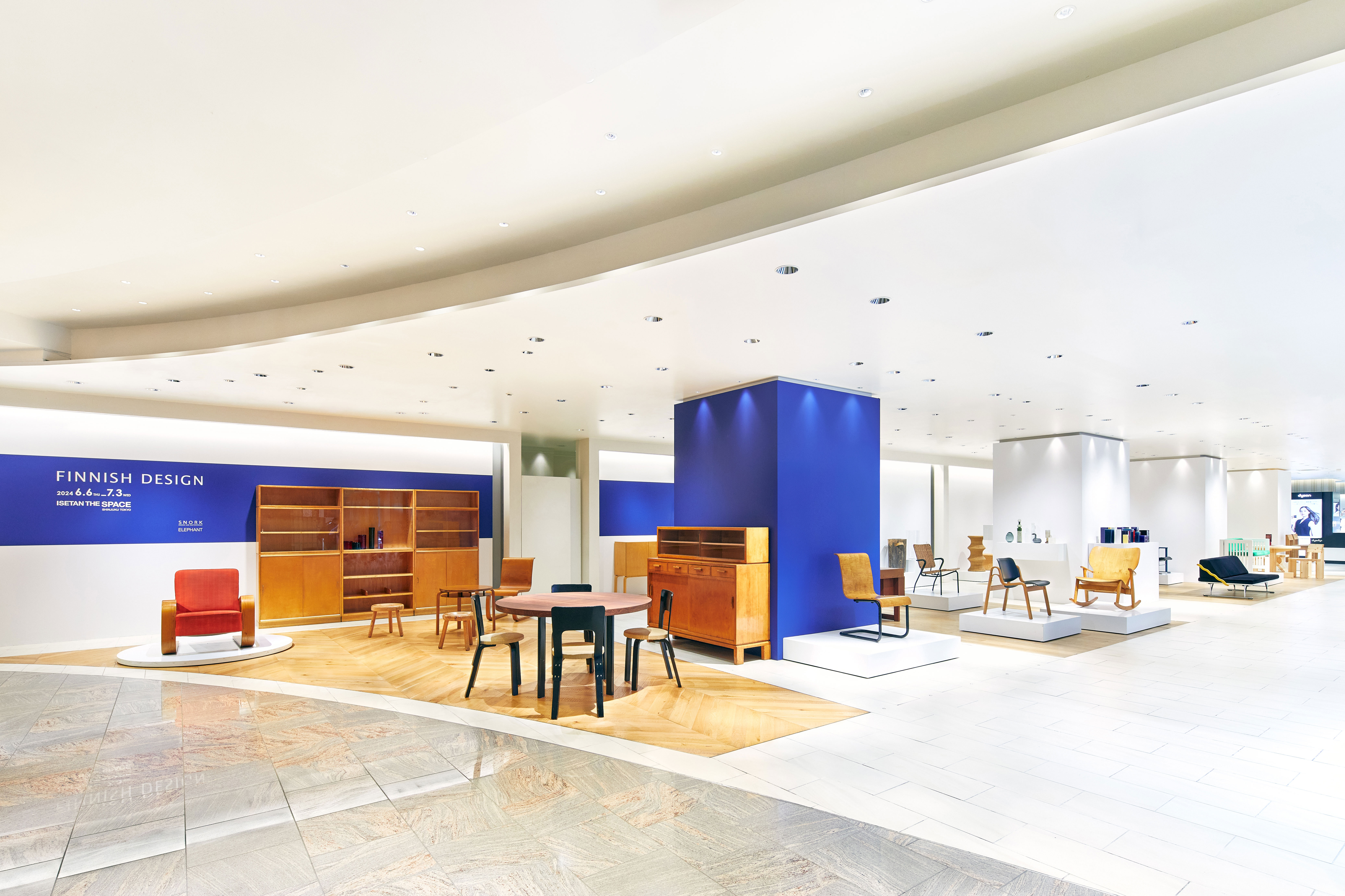 �ɐ��O�V�h�X ISETAN THE SPACE�@�uFINNISH DESIGN�v�v�����[�V������ԎB�e �ʐ^�T