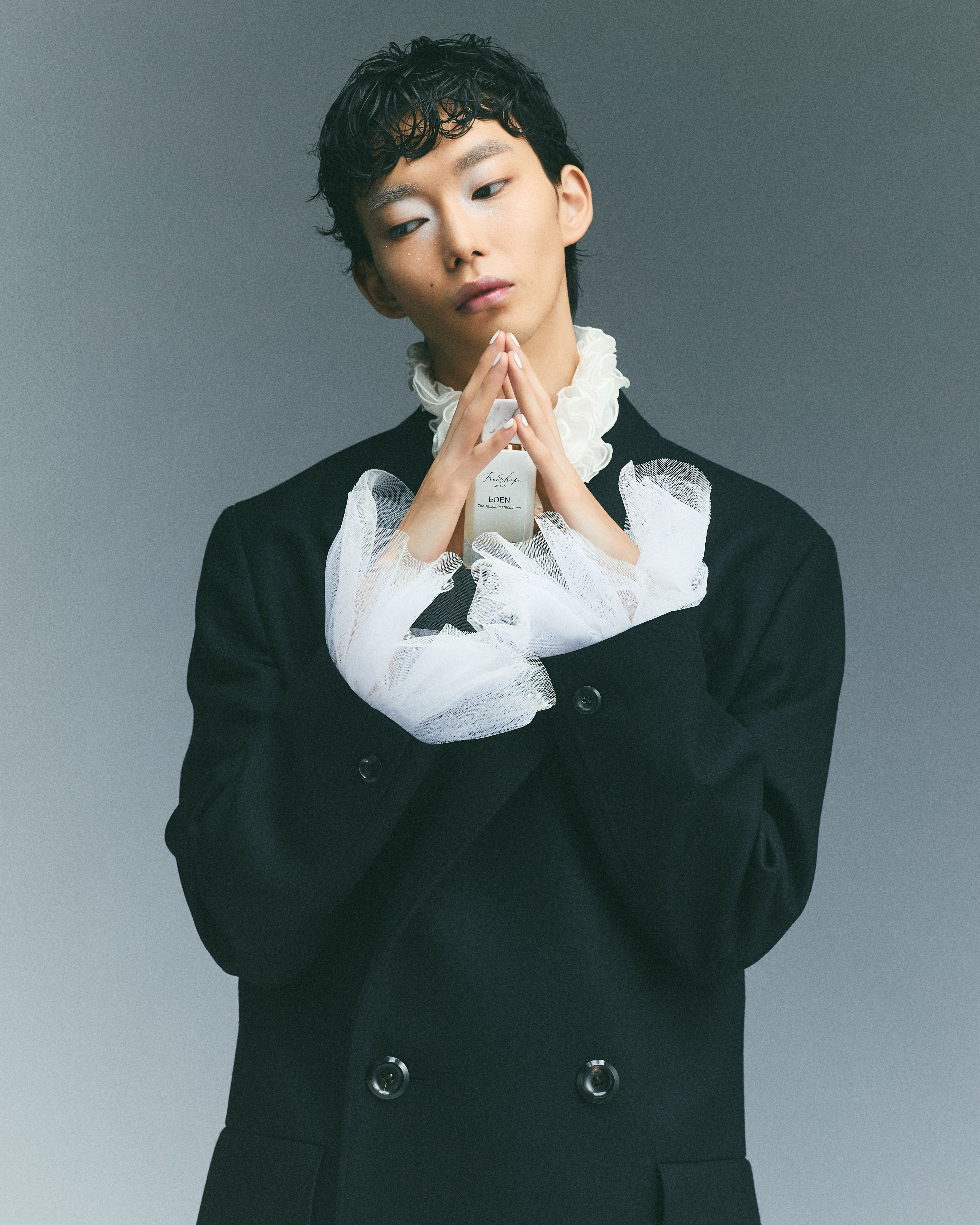 �����Z���A���������؂���[�u�T���� �h �p���t�@��2025�v�X�`�[���B�e �ʐ^�P