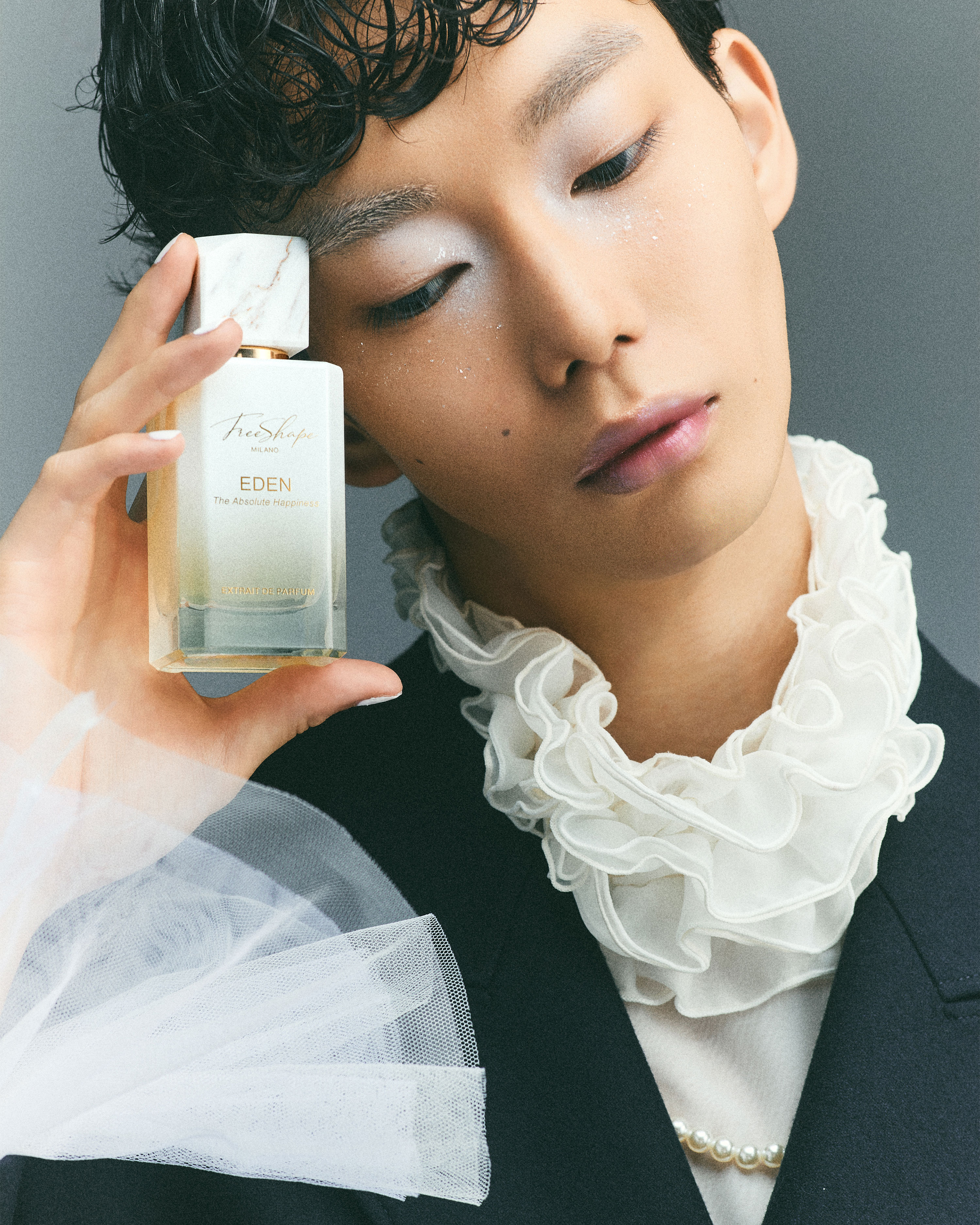 �����Z���A���������؂���[�u�T���� �h �p���t�@��2025�v�X�`�[���B�e �ʐ^�Q