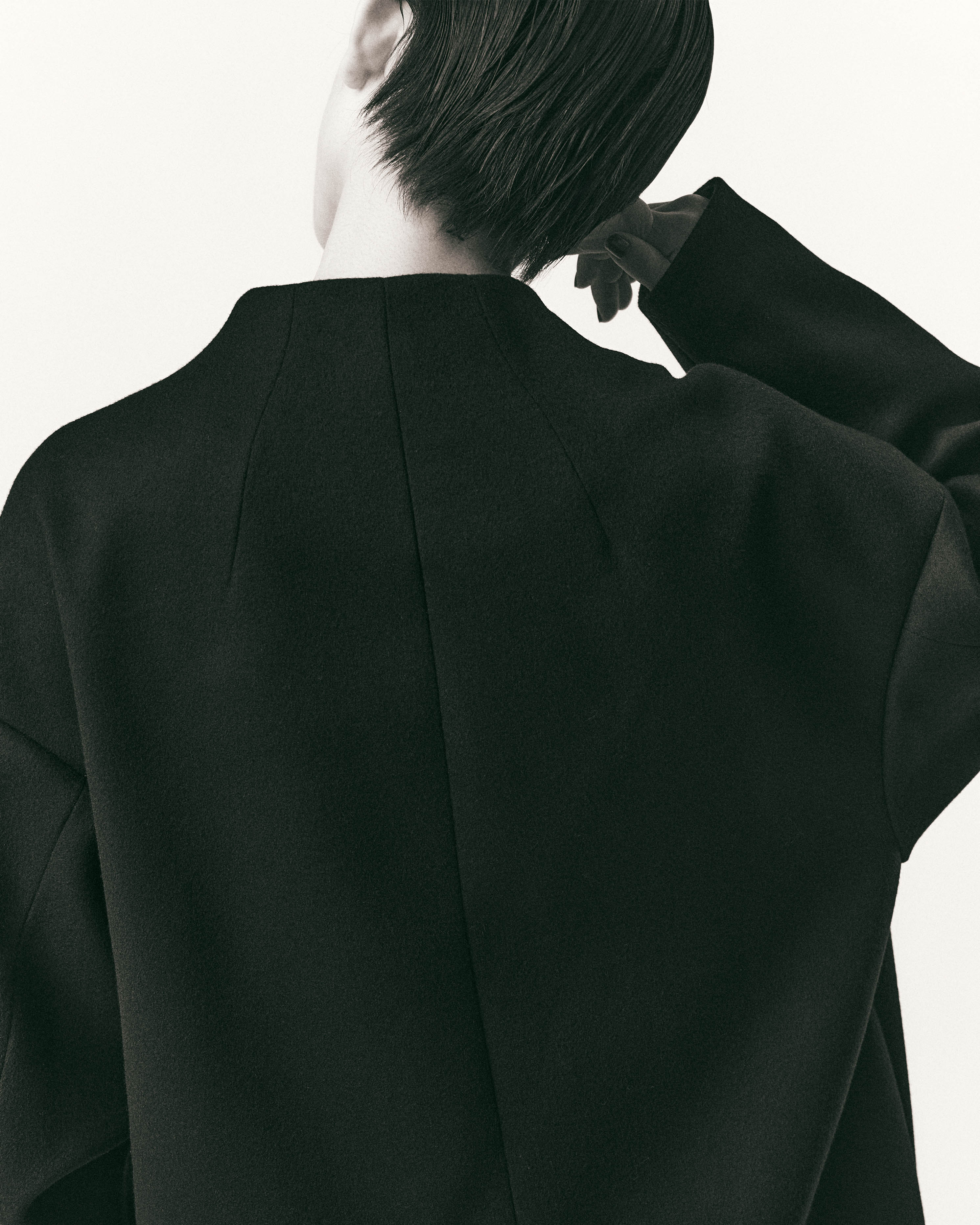 ��Mame Kurogouchi��2025Fall&Winter Collection �X�`�[���B�e �ʐ^�R