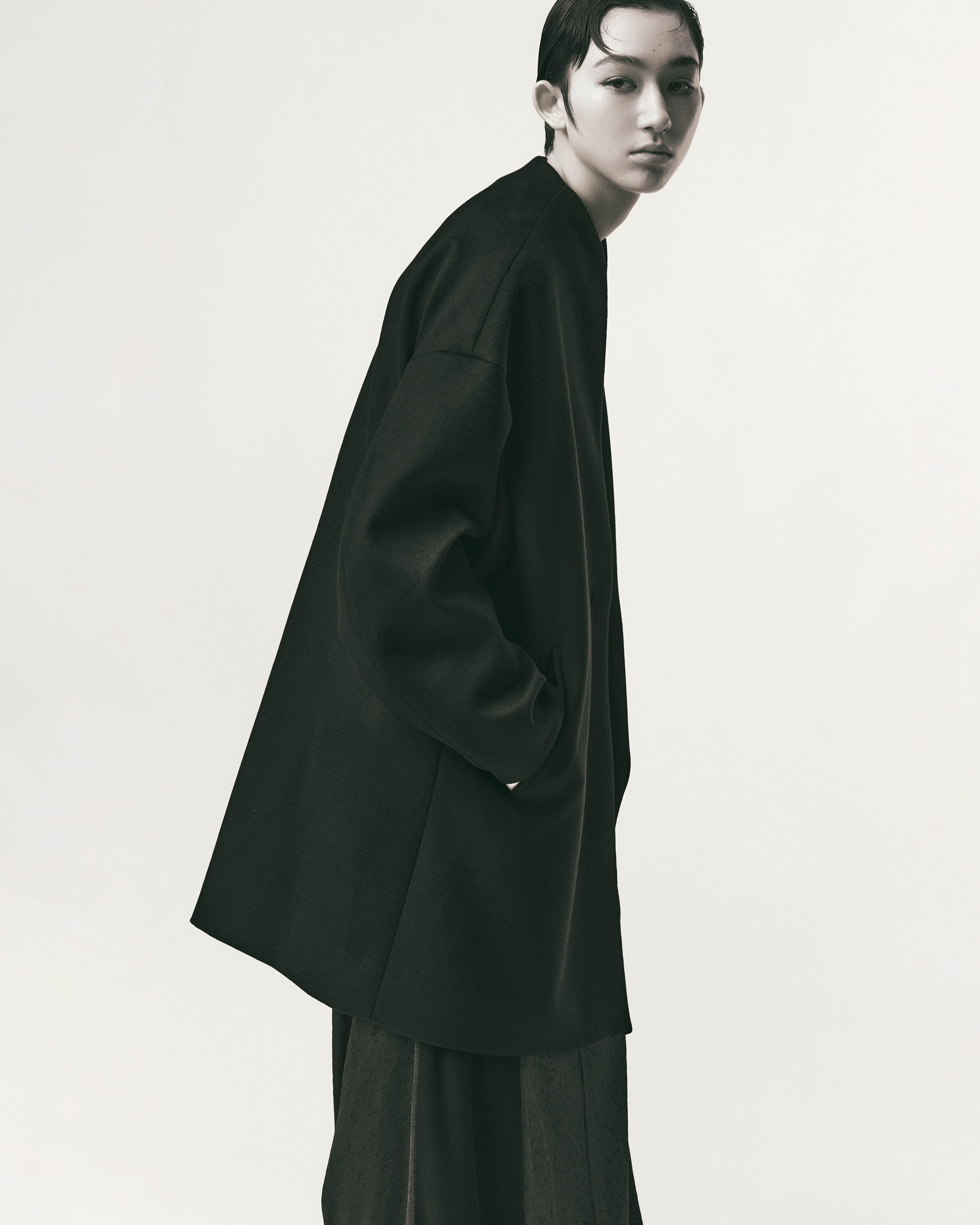 ��Mame Kurogouchi��2025Fall&Winter Collection �X�`�[���B�e �ʐ^�S