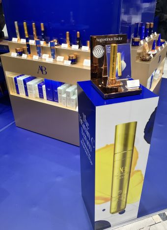 Augustinus Bader ������� POP UP �ʐ^�R