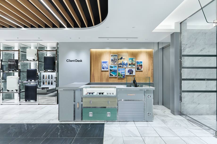 ISETAN SUITCASE ��ԎB�e �ʐ^�R